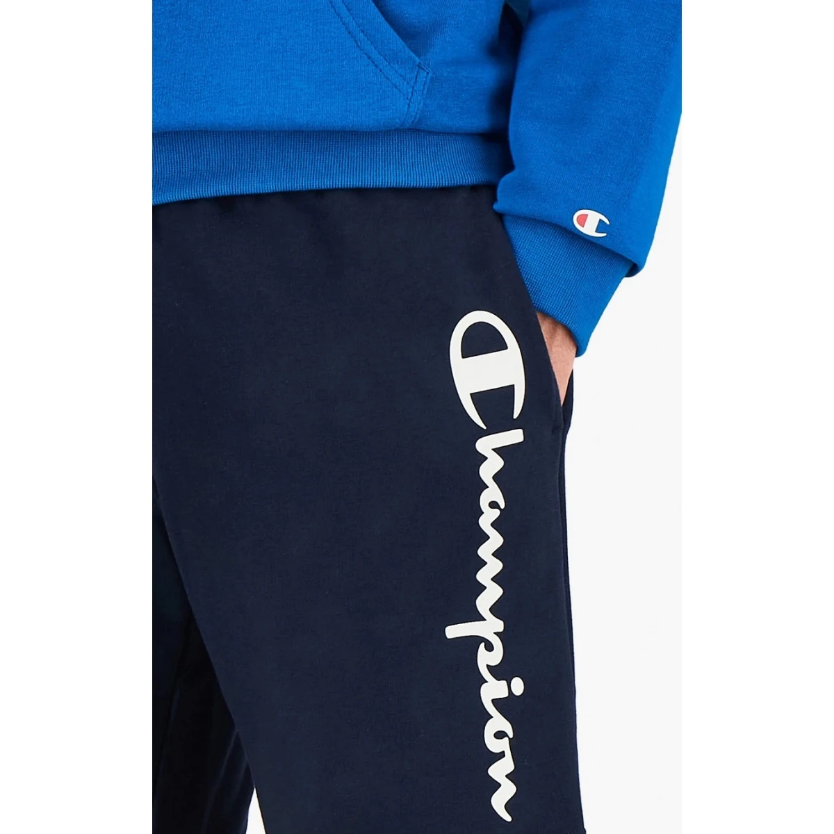 Champion Freizeithose Bermuda Kurz Logo Schriftzug Rot Herren 5 Champion Freizeithose Bermuda Kurz Logo Schriftzug Rot Herren – Bild 3