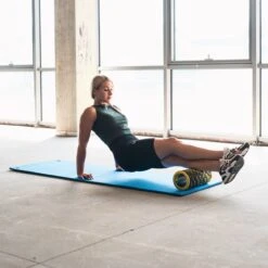 HMS Fitness Massagerolle FS133 33cm (EVA/PVC, Für Ganzkörpertraining) Gelb/schwarz - 1 Stück 13 HMS Fitness Massagerolle FS133 33cm (EVA/PVC, Für Ganzkörpertraining) Gelb/schwarz - 1 Stück -Tnt Champion Geschaft HMS Fitness Massagerolle FS133 17 39 067 4 1200x1200 1